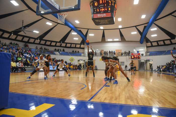 starkville-tupelo-girls-basketball00019